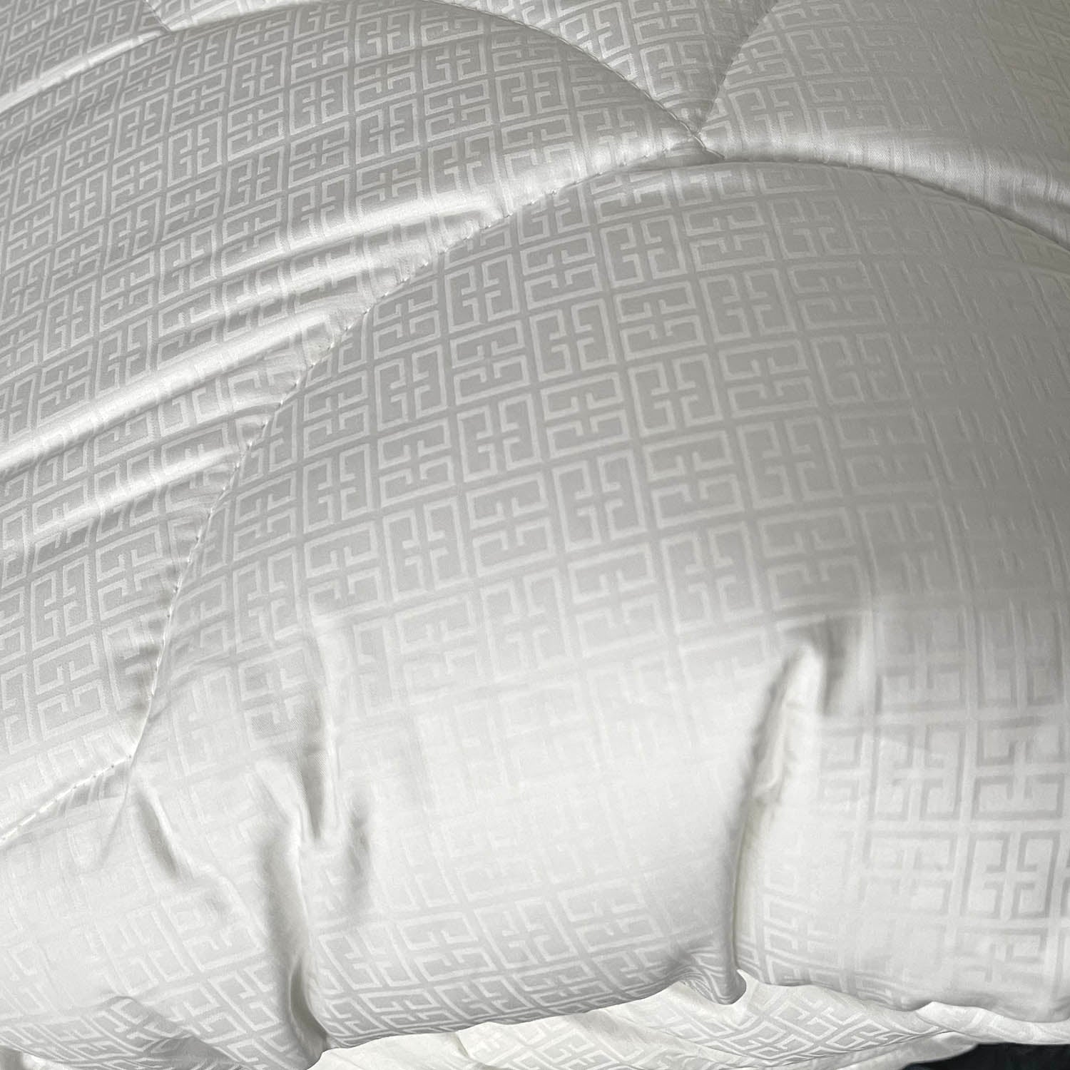 Luxton Premium Sateen Australian Wool Quilt