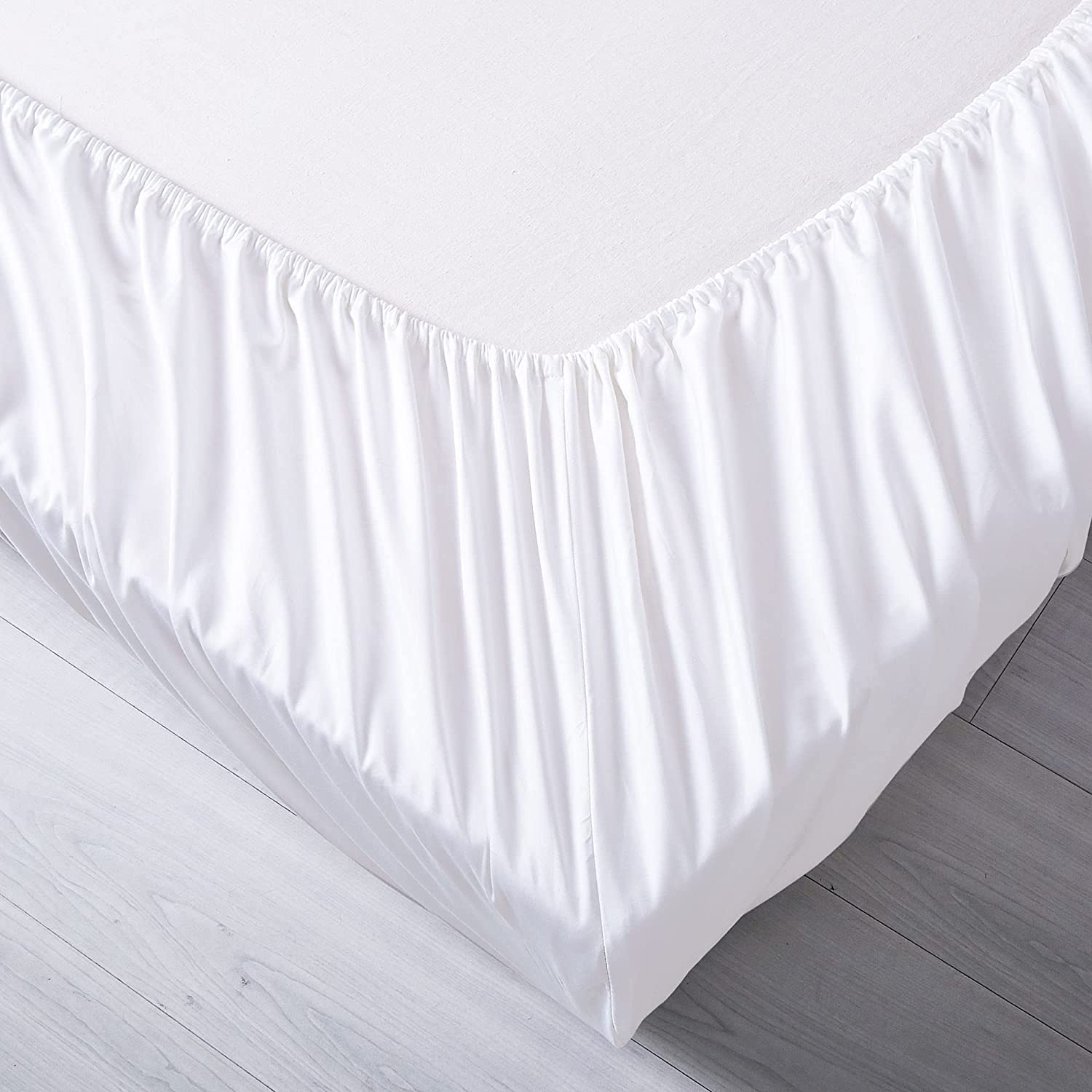 1000TC Egyptian Cotton White Fitted Sheet Set