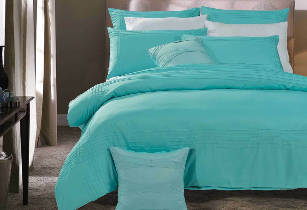 Aqua Turquoise  Valenza Quilt Cover Set in King / Queen Size