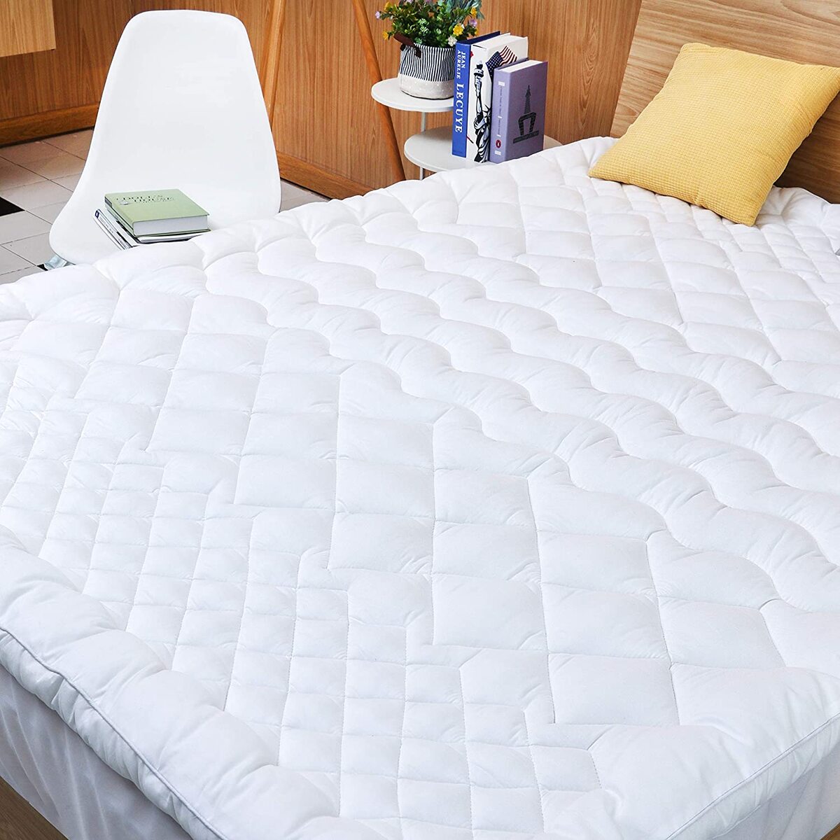Luxton 7 Zone Massage Style Bamboo Mattress Topper