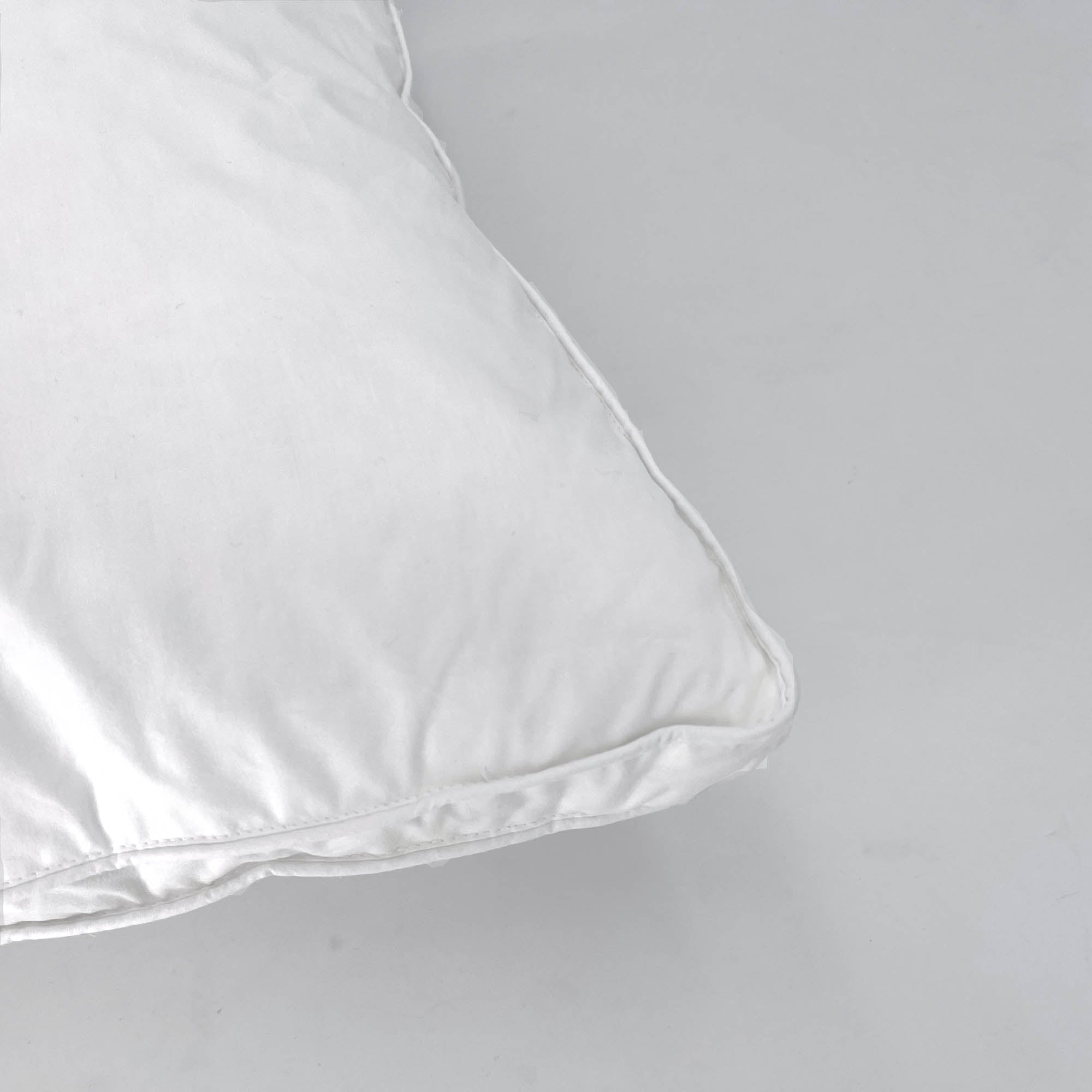 Luxton Goose Down Pillow 10/90 Down Feather