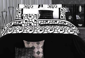 Lyde Black White Quilt Cover Set