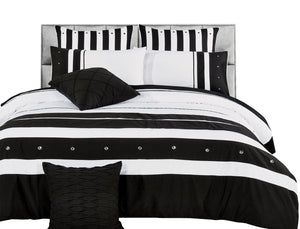 Rezzo Black White Quilt Cover Set in King or Queen or Super king Size Option