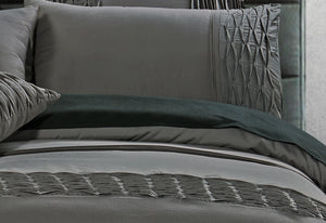Cecilio Quilt Cover Set with Stone Grey Pintucking
