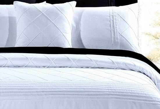 Lamere White Pintuck Quilt Cover Set