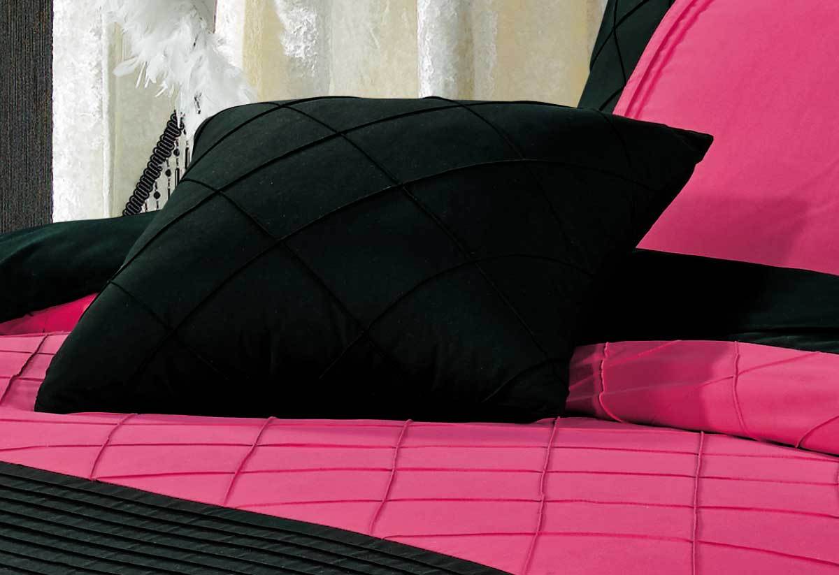 Luxton Falcone Hot Pink Diamond Pintuck Quilt Cover Set